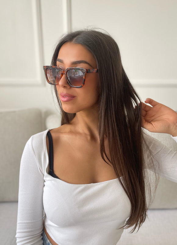 Vicky Oval Leopard Sunglasses