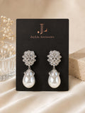 Pearl crystal drop earring